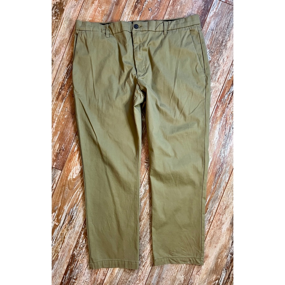 Goodfellow & Co Mens 38x30 Slim Fit Chino Pants Olive Green Comfort Wear Stretch